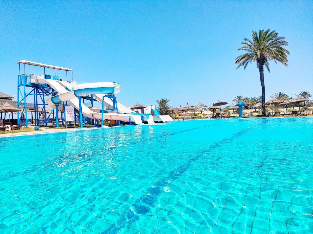 Hotel Neptunia Skanes Monastir Exteriör bild